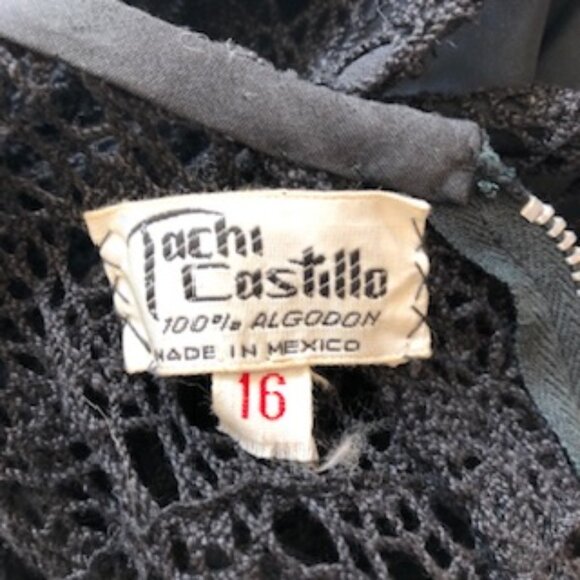 Vintage 1940s Tachi Castillo Crochet Black Peek-A-Boo Sheath Dress Large 16 - Picture 7 of 7